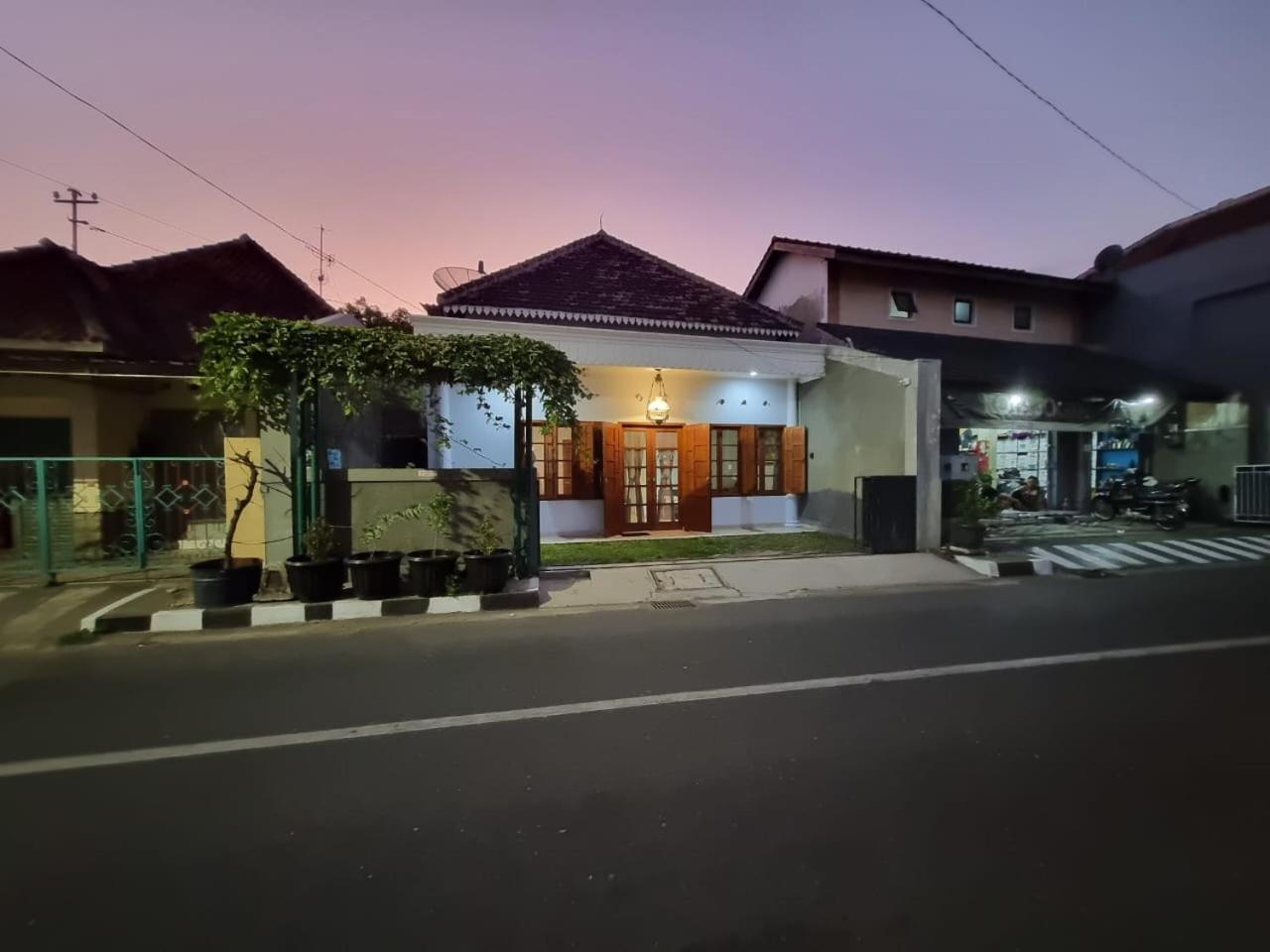 House Of Kadipaten Yogyakarta Eksteriør bilde